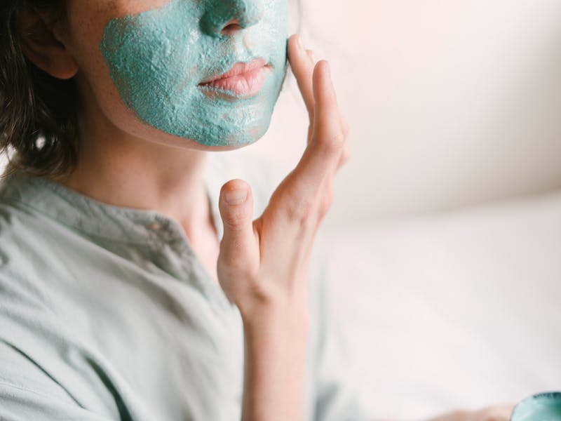 **Kupite Milk Makeup Hydro Grip Set Refresh Sprej s Hijaluronskom Kiselinom – Fiksacija Šminke i Hidratacija Kože do 12 Sati** - Second Image