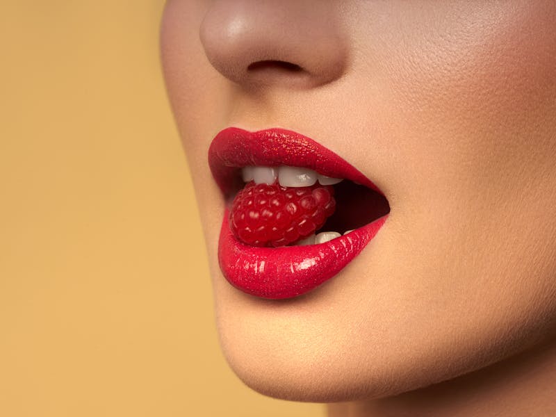 **Hladni Žele Tinta za Usne Milk Makeup: Najbolji i Najpovoljniji Izbor za Savršene Usne!** - Third Image