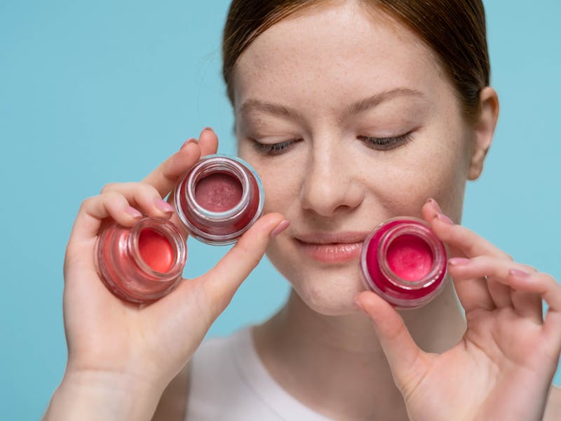 **Milk Makeup Hydro Grip Glow Primer s Hijaluronskom Kiselinom: Vaš Tajni Saveznik za Savršenu Šminku i Hidrataciju** - Second Image