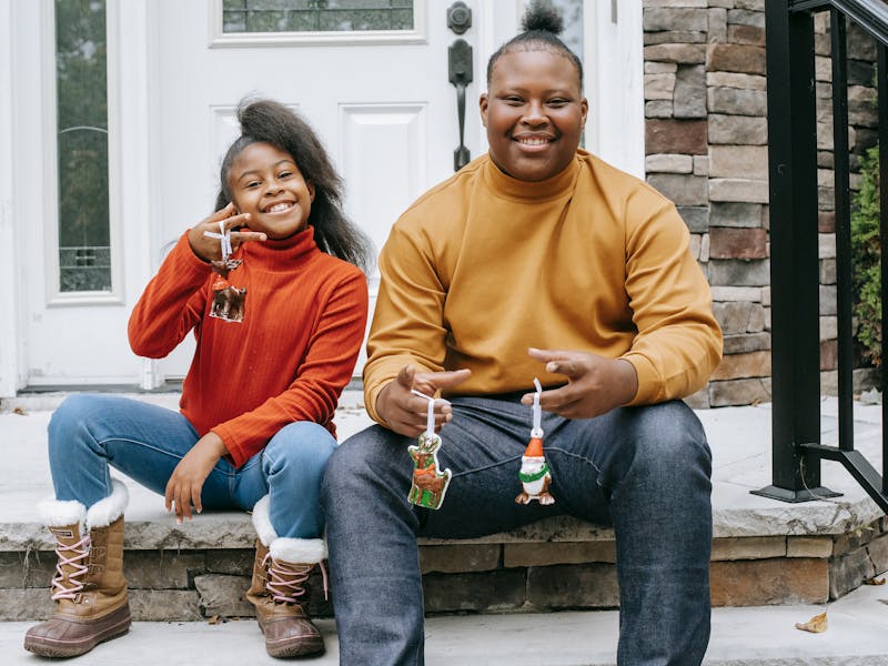 ** DIY Kreativne Ideje za Unikatnu Dekoraciju i Namještaj: Stvarajte s Ljubavlju i Maštom** - Third Image