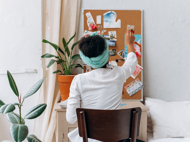 ** Kreativne DIY Inspiracije za Uređenje Vašeg Doma** - Second Image