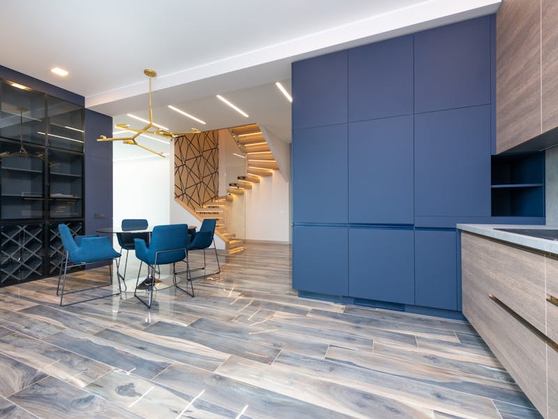 **Savjeti za Savremeno Industrijsko Uređenje Doma: Kako Stvoriti Jedinstven i Moderan Prostor** - Third Image