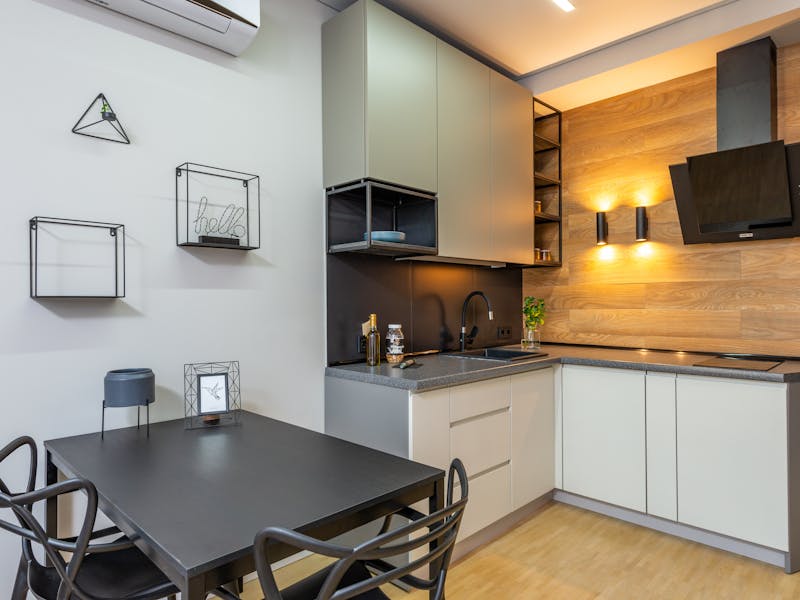 **Kako Urediti Dom uz Mali Budžet: Kreativne Ideje i Savjeti** - Third Image