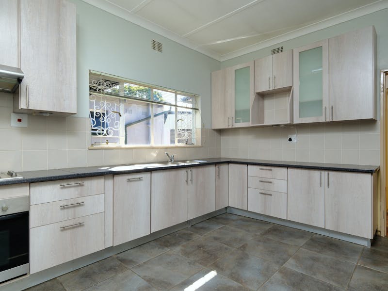 **Praktične Transformišite Svoj Prostor bez Velikih Troškova** - Fourth Image