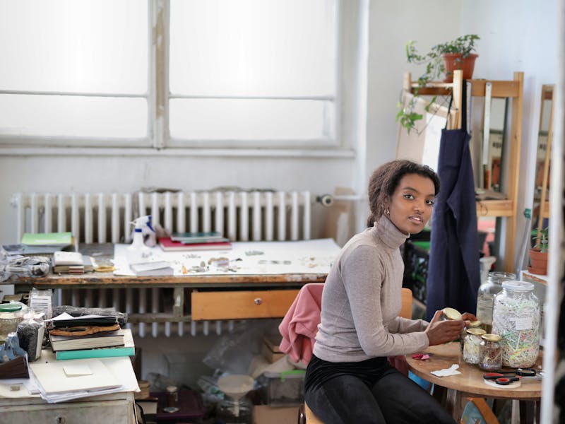 **Najbolji Uradi Sam Projekti za Unapređenje Vašeg Doma: Kreativne Ideje za Uštedu i Organizaciju** - Third Image