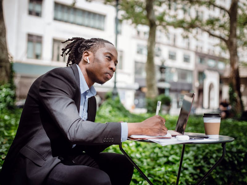 ** Kako Stvoriti Moderni Prostor s Karakterom** - Third Image