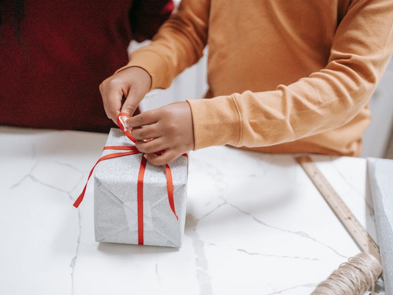 **DIY Novogodišnje Ideje: Kako Kreativno Uljepšati Proslavu Nove Godine** - Third Image