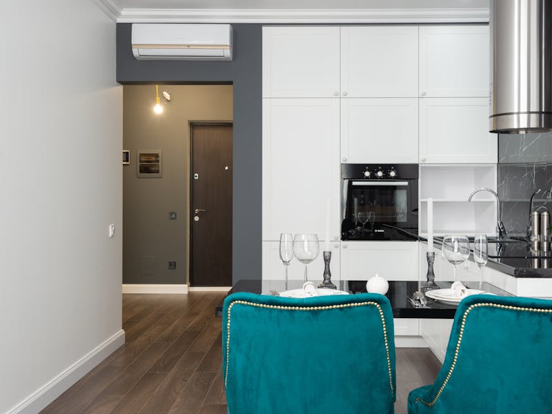 ** Kako Stvoriti Elegantnu i Funkcionalnu Oazu Jednostavnosti** - Fourth Image