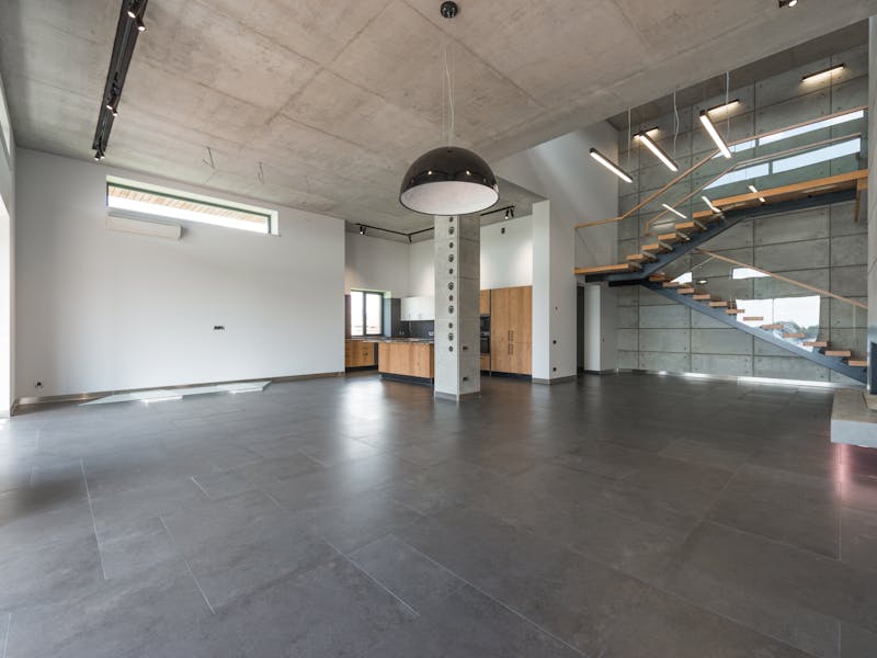 **Kako Urediti Dom u Industrijskom Stilu: Savjeti za Sirove Materijale i Otvorene Prostore** - Second Image