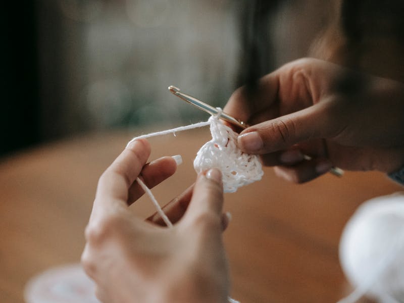 ** Kreativne DIY Ideje za Unikatnu Dekoraciju i Poklone: Uživajte u Umjetnosti Svakodnevnog Života** - Third Image