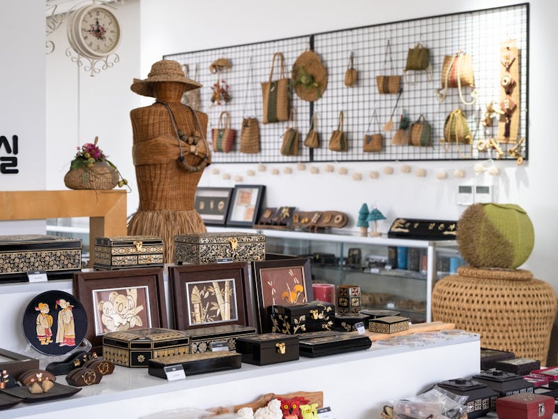 ** Najbolje Uživajte u Ručnom Radu i Izradite Jedinstvene Predmete** - Second Image