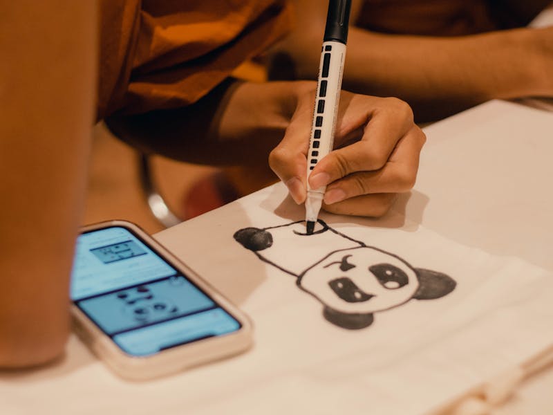 ** Oslobodite Svoju Kreativnost: 6 Inspirativnih DIY Projekata za Opuštanje i Izražavanje** - Third Image