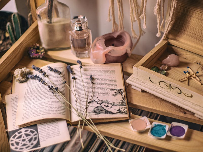 **Kreativne Uradi Sam Ideje za Dom: Inspiracija za Preuređenje, Vrtlarstvo i Dekoraciju** - Third Image