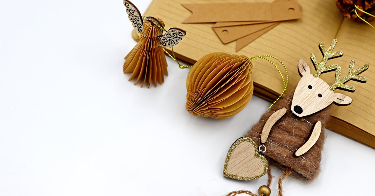 Kreativne DIY Ideje: Kako Stvoriti Unikatne Dekoracije i Poklone kod Kuće