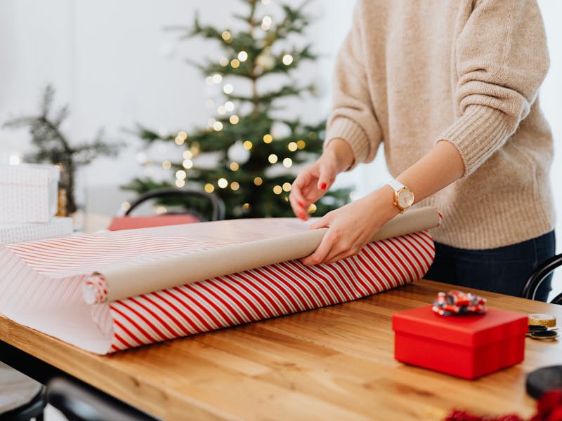 **Kreativne Uljepšajte Svoj Dom s Ručno Rađenim Dekoracijama i Poklonima** - Third Image