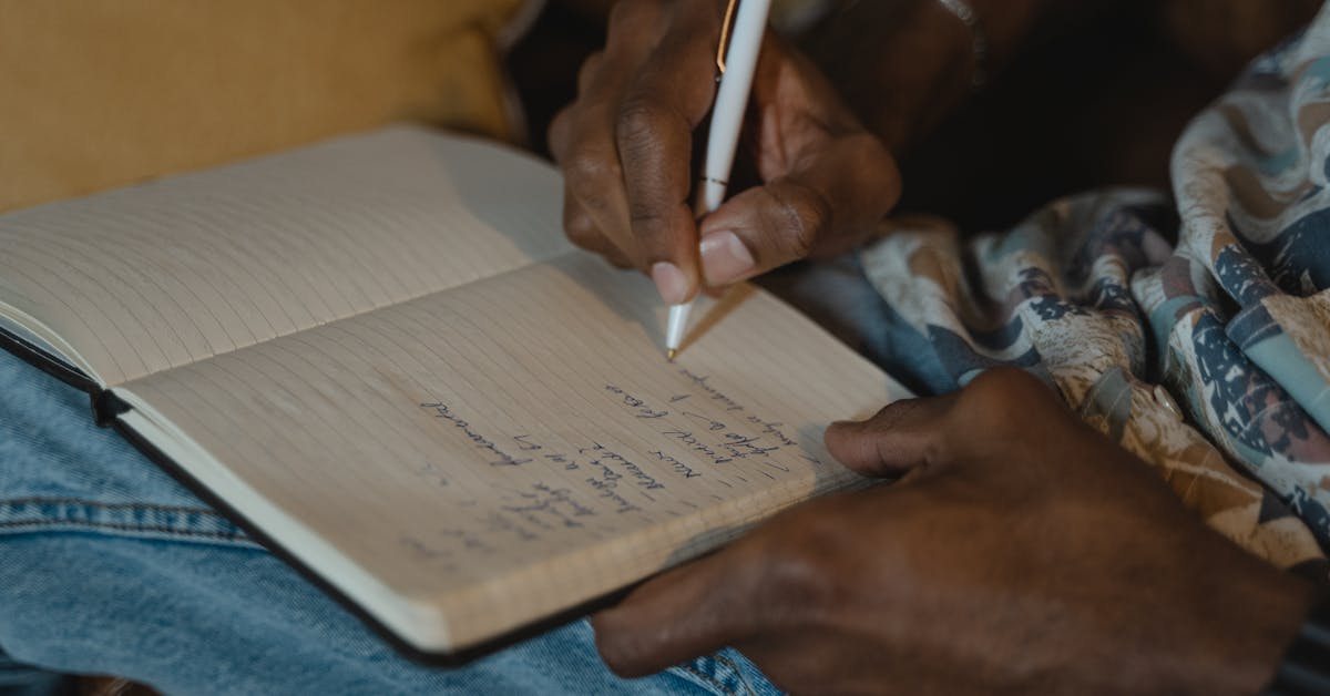 DIY Kreativne Ideje za Personalizaciju Vašeg Doma: Učinite Svoj Prostor Posebnim i Uštedite