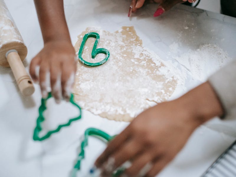 ** Kreativne Novogodišnje DIY Ideje za Čaroliju u Vašem Domu** - Second Image