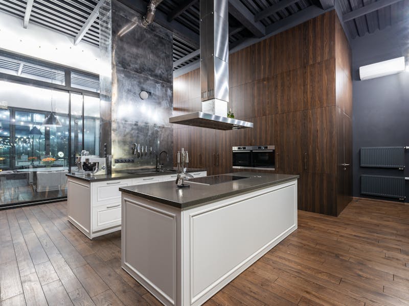 **Industrijsko Uređenje Doma: Savjeti za Moderni i Sirovi Stil** - Second Image