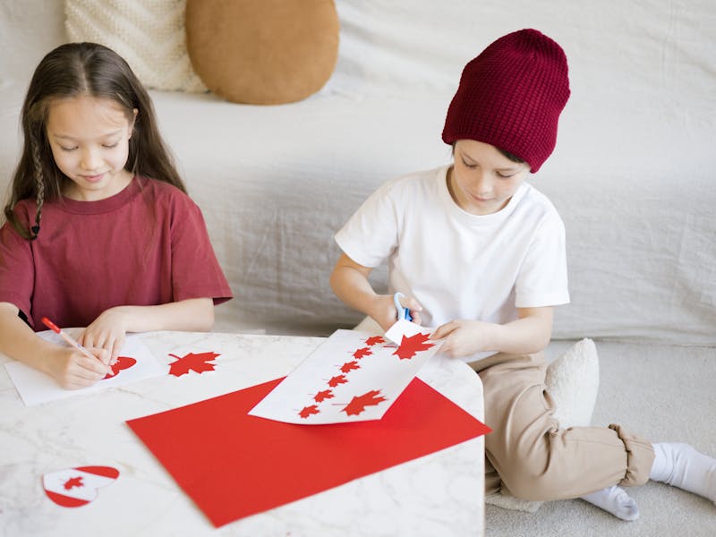 **Vrhunske DIY Ideje za Kreativne Uradi Sam Projekte: Uživajte u Izradi i Dekoraciji** - Fourth Image