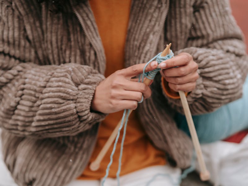 **Kako Stvoriti Unikatne DIY Projekte: Kreativne Ideje za Osvježavanje Doma i Poklona** - Second Image