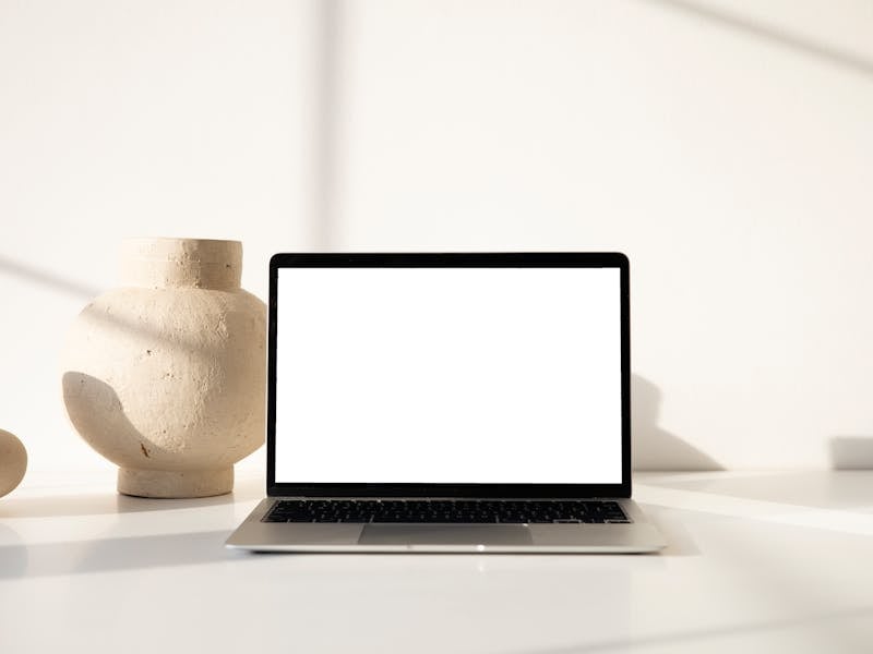 ** Ključne Ideje i Savjeti za Minimalistički i Funkcionalan Prostor** - Fourth Image