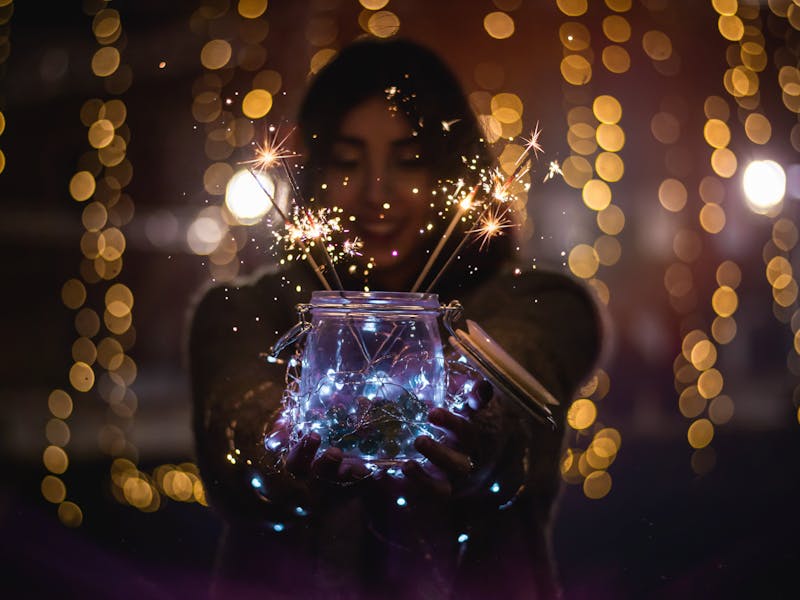 ### Kreativne  Stvarajte Magiju s Rukama i Uživajte u Prazničnoj Atmosferi - Fourth Image