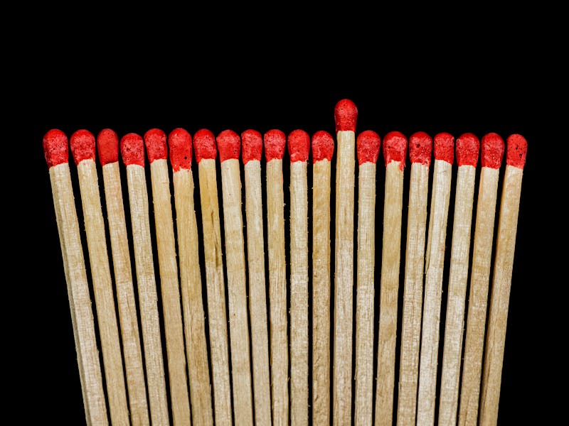 ** Kako Stvoriti Udoban i Funkcionalan Prostor s Minimalizmom i Prirodnim Materijalima** - Second Image