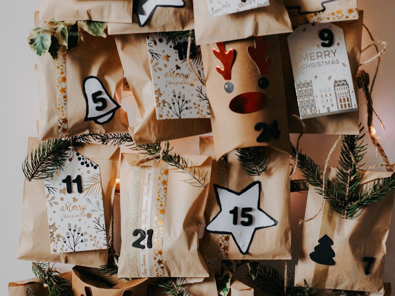 **Kreativne  Upute za Unikatne Dekoracije i Poklone** - Fourth Image