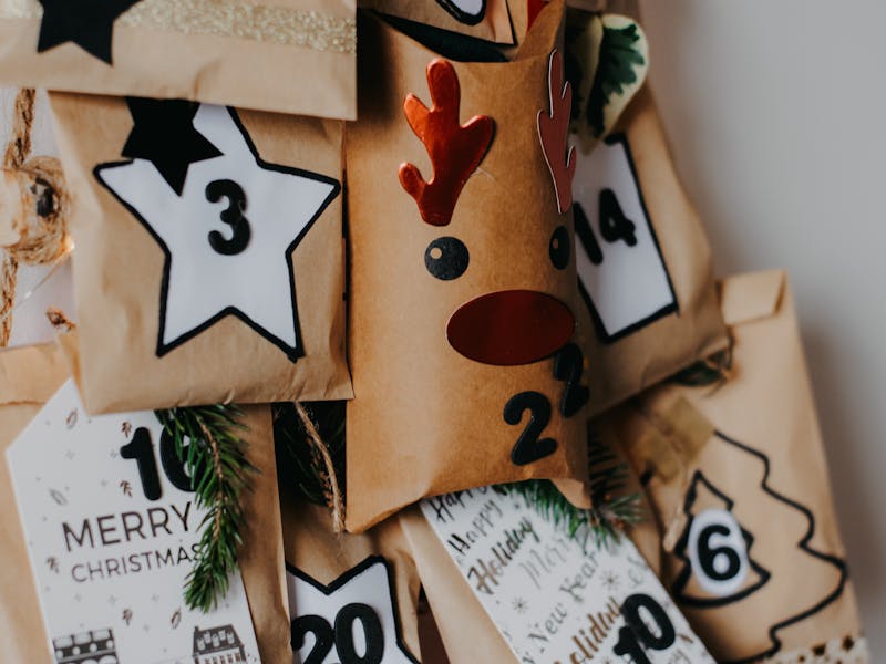 ** Kako Izraditi Jedinstvene Dekoracije i Poklone kod Kuće** - Second Image