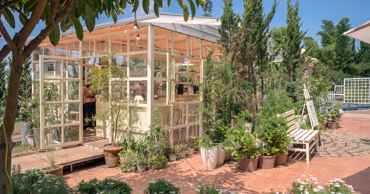 Proljetne Ideje za Uređenje Bašte: Savjeti za Savršen Vrt i Opuštanje na Otvorenom