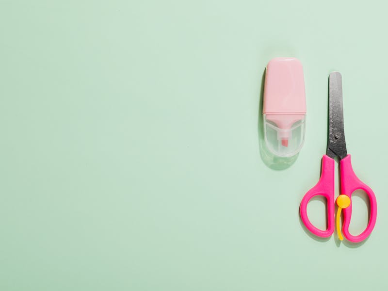 **Postani Sam Svoj Majstor: Savjeti i Ideje za DIY Projekte za Svakoga** - Third Image