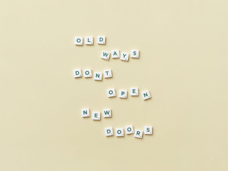 **DIY Kreativne Ideje za Unikatnu Dekoraciju i Poklone: Unesite Inspiraciju u Svoj Dom** - Third Image