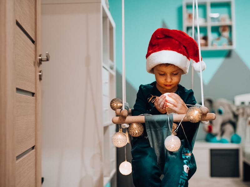 **  Stvaranje Čarobne Atmosfere i Unikatnih Poklona za Savršenu Proslavu** - Third Image