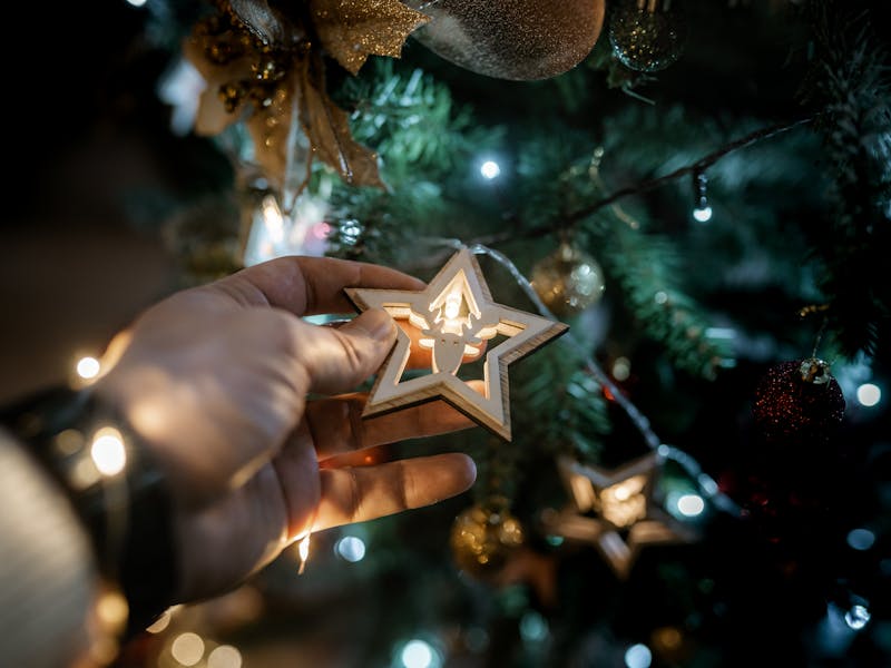 ** Kreativne  Kako Stvarati Čaroliju za Praznike** - Second Image