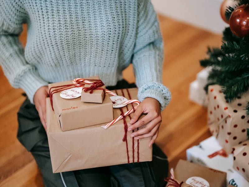 ** Kreativne  Oživite Prazničnu Atmosferu u Vašem Domu** - Third Image