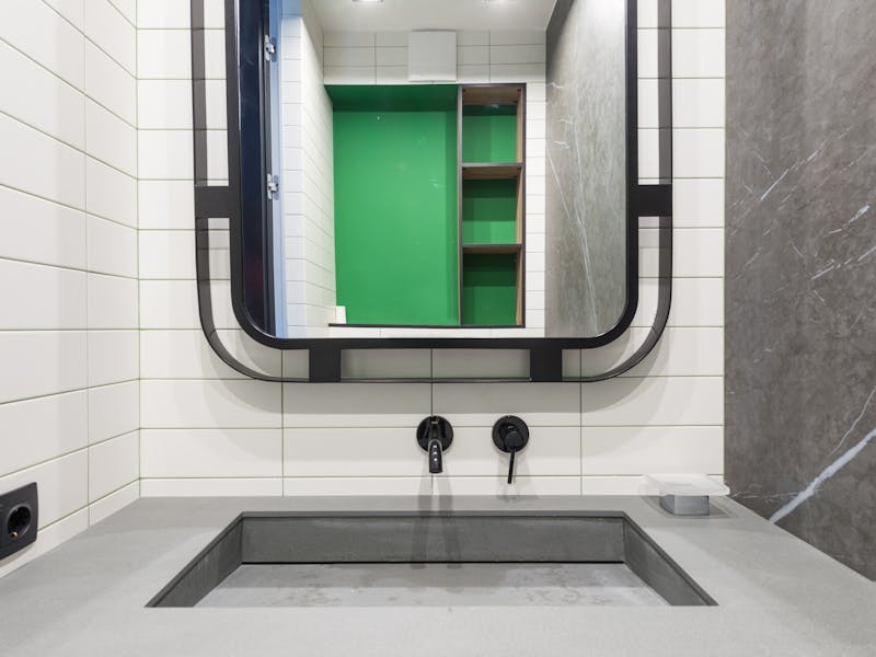 ** Savjeti za Minimalizam, Funkcionalnost i Prirodne Materijale** - Third Image