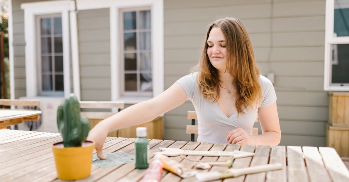Kreativni DIY Projekti: Uradi Sam Ideje za Unikatnu Dekoraciju i Uštedu