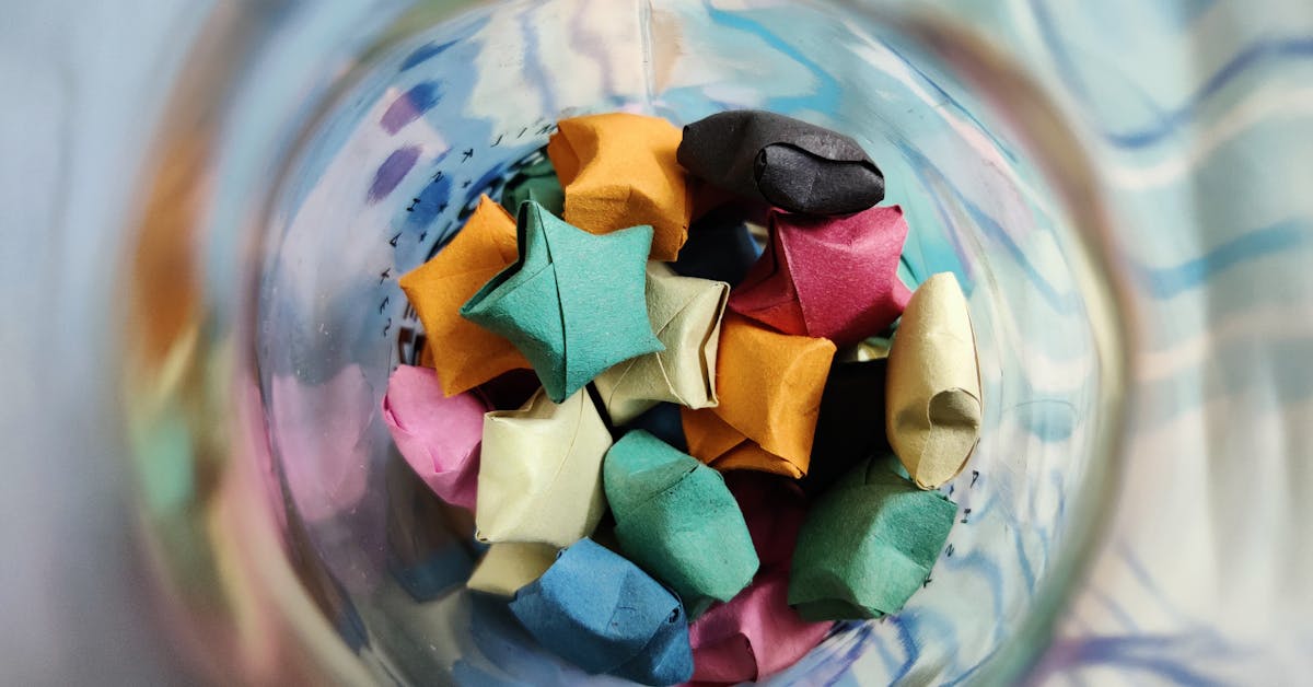 DIY Kreativne Ideje za Unikatnu Dekoraciju Doma: Izrazite Svoju Umjetnost