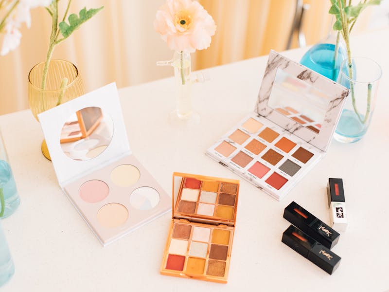 ** Top 10 Paleta Boja za Zimsko Zagrijavanje Vašeg Doma** - Third Image