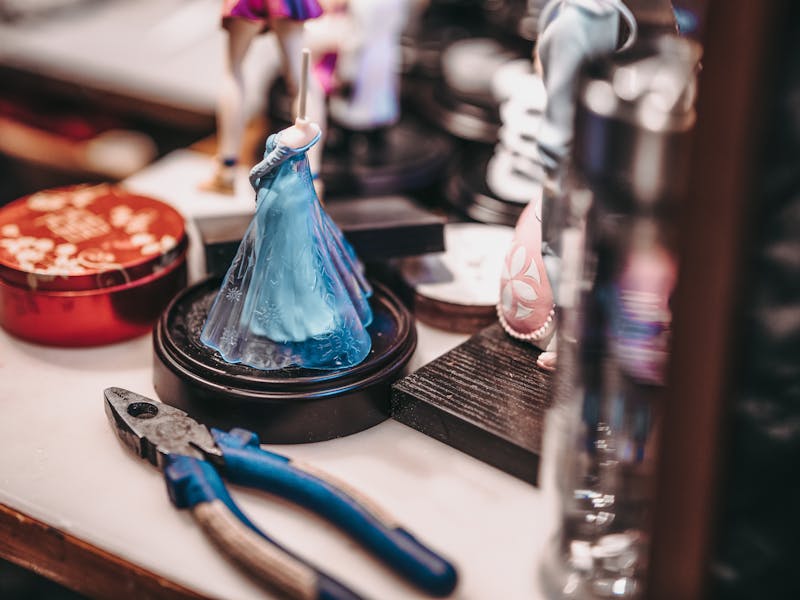 ** Kreativni Uradi Sam Projekti za Uređenje Doma: 5 Ideja za DIY Radionicu Kod Kuće** - Fourth Image