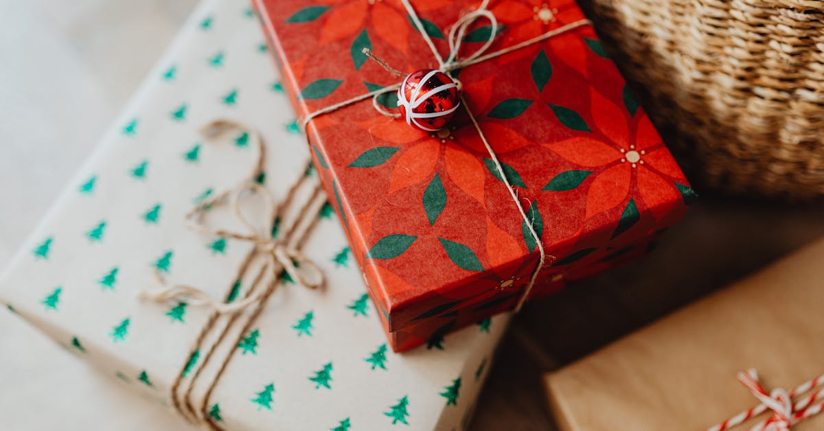 Vrhunske DIY Ideje: Kreativni Uradi Sam Projekti za Uređenje Doma i Poklone