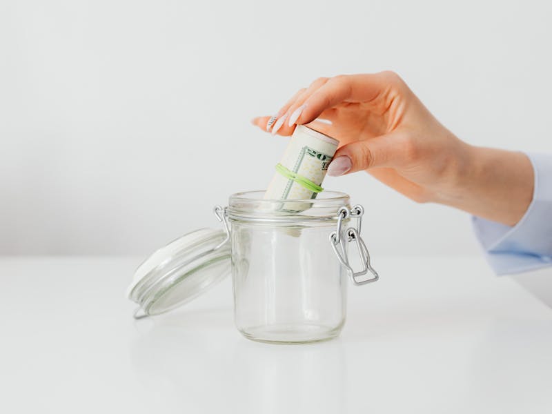 **10 Kreativnih Ideja za Uređenje Doma uz Mali Budžet: Uštedite i Uljepšajte Svoj Prostor** - Third Image