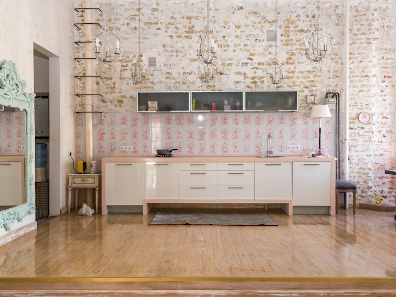 **Industrijsko Uređenje Doma: Savjeti za Stvaranje Modernog i Vintage Prostor** - Fourth Image