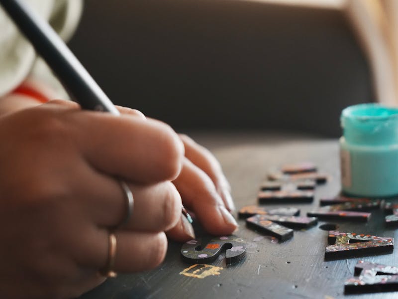 ** Kreativni DIY Projekti za Uređenje Doma, Vrtova i Personalizovane Poklone** - Fourth Image