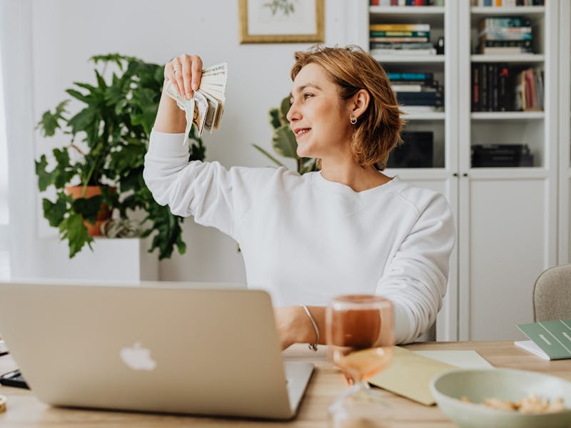 **Kako Zaraditi Novac od Baštovanstva: Vodič za Profitabilno Sađenje Biljaka** - Second Image