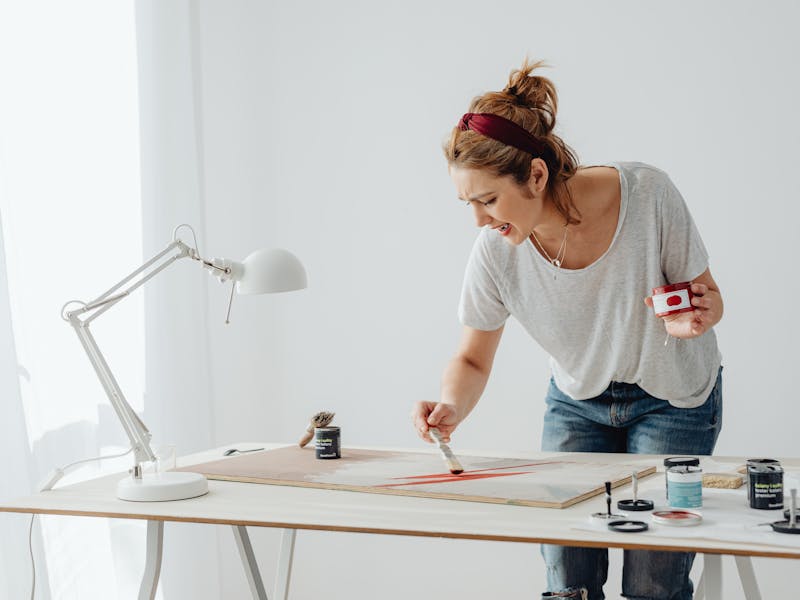 **10 Inspirativnih DIY Ideja za Kreativne Uradi Sam Projekte kod Kuće** - Fourth Image