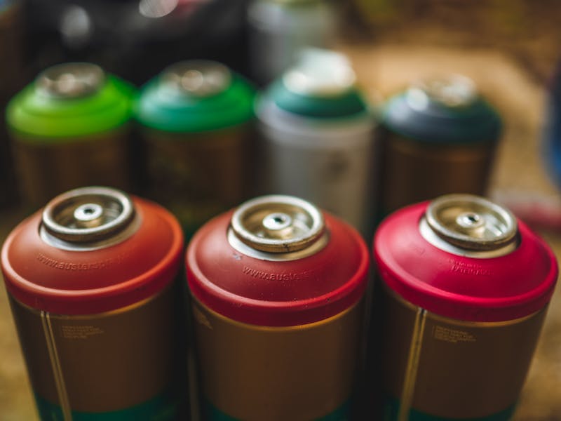 **Kreativni Uradi Sam Projekti: Inspiracija za Svakoga da Izrađuje, Uštedi i Ulepša Dom** - Fourth Image