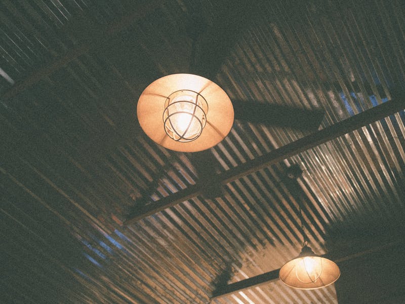 **Savjeti za Uređenje Doma u Industrijskom Stilu: Kako Stvoriti Sirov i Moderan Ambijent** - Second Image