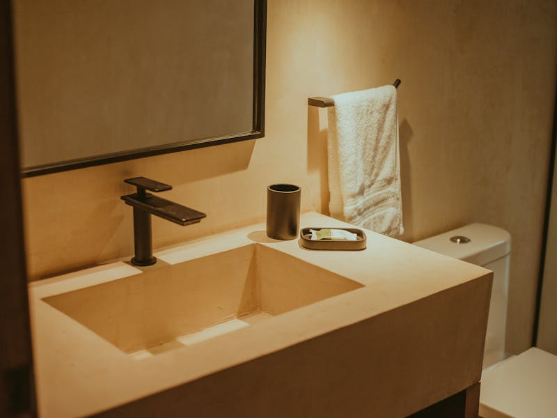 ** Kako Postići Minimalizam i Funkcionalnost u Vašem Enterijeru** - Second Image