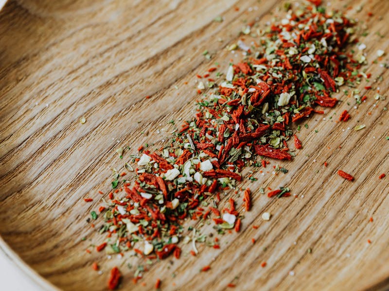 **Kako Uzgojiti Začinsko Bilje u Vrtu: Vodič za Bosiljak, Majčinu Dušicu, Peršun, Ružmarin i Origano** - Second Image